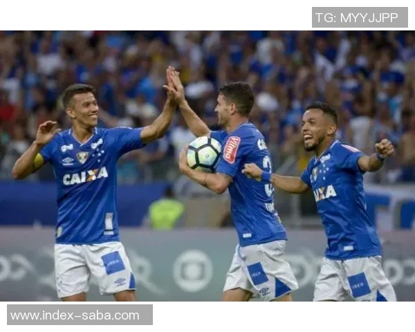 瓦斯科达伽马与克鲁塞罗激战正酣谁能在这场对决中笑到最后